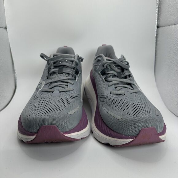 Saucony Hurricane 24 Shoes Womens Size 10 Gray Purple Running Cushioned Trainer - Picture 2 of 12